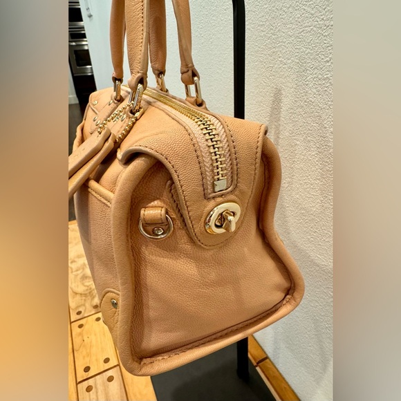 Coach APRICOT Leather crossbody/hand bag - Picture 5 of 16